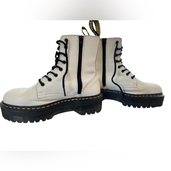 Dr. Martens Womens Jadon White Leather Platform Zipper Combat Boots Size 7 US - Picture 3 of 8